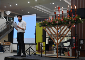 Chabad North Queensland celebrates 50 years of public menorah lighting 